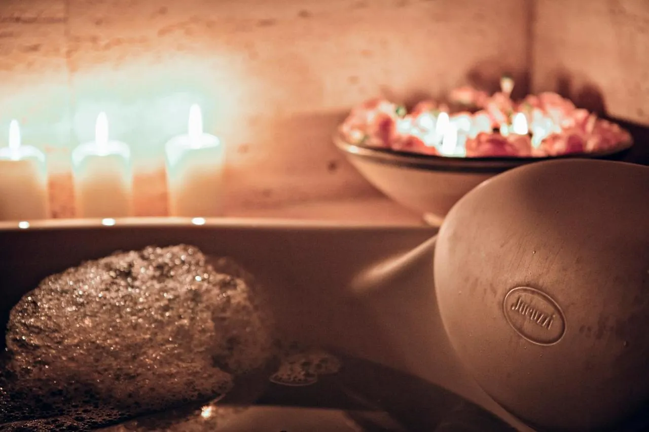 **** Hotel Tartheshotel Guspini Italien